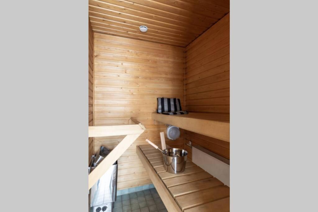 Sleepwell Apartments Allinkatu With Private Sauna And Parking Turku Ngoại thất bức ảnh
