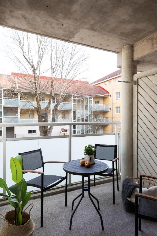 Sleepwell Apartments Allinkatu With Private Sauna And Parking Turku Ngoại thất bức ảnh